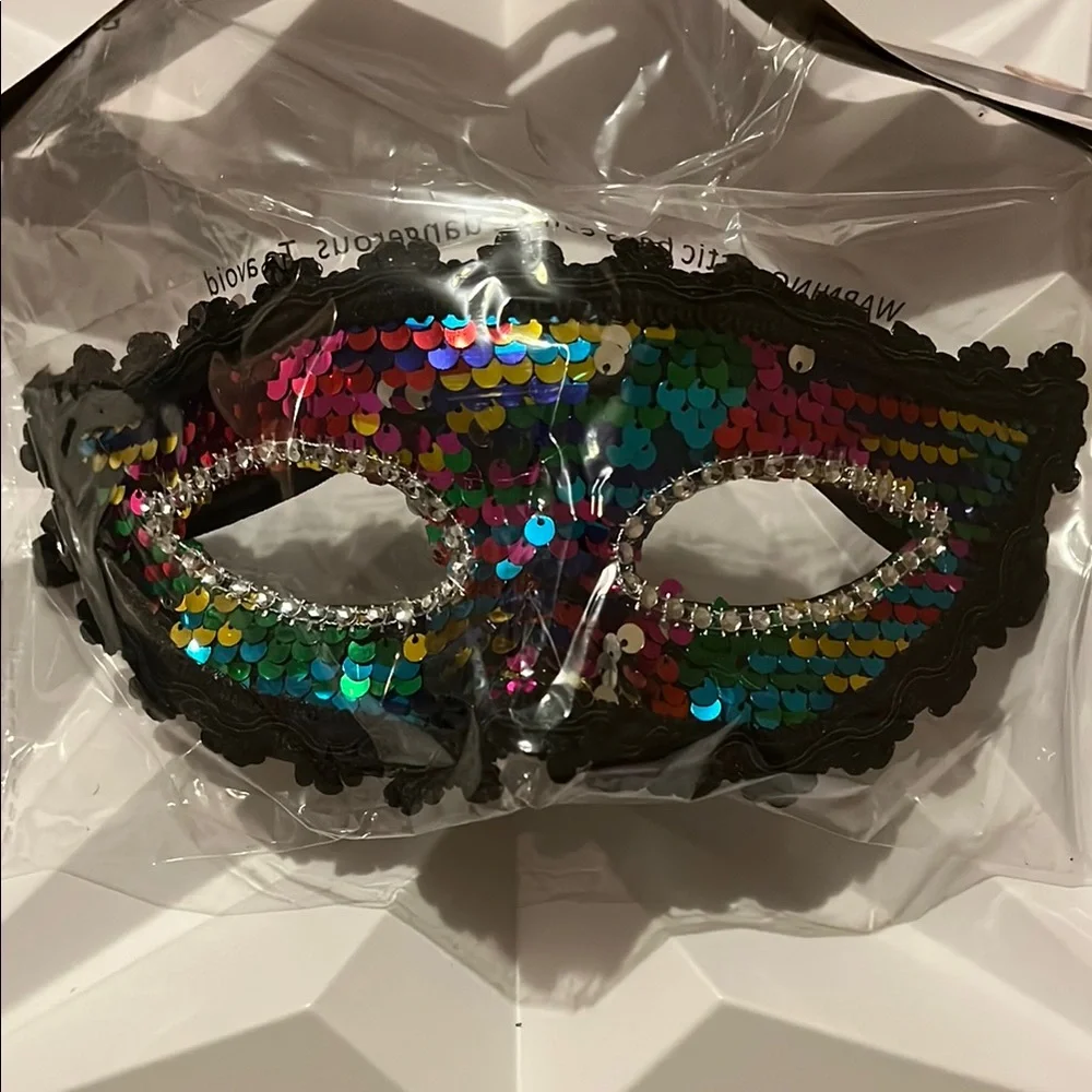 Sequin Masquerade Mask - Multicolor